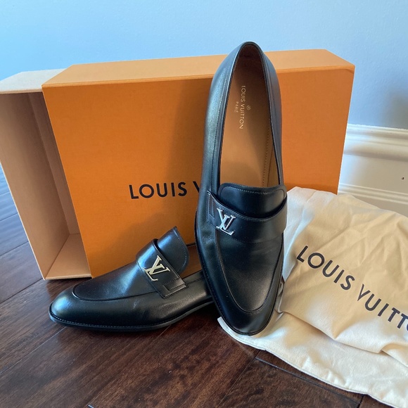 Lv brand shoes Clearance